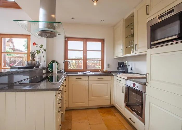 Haus Am Katzenbach جارمش بارتنكيرشن